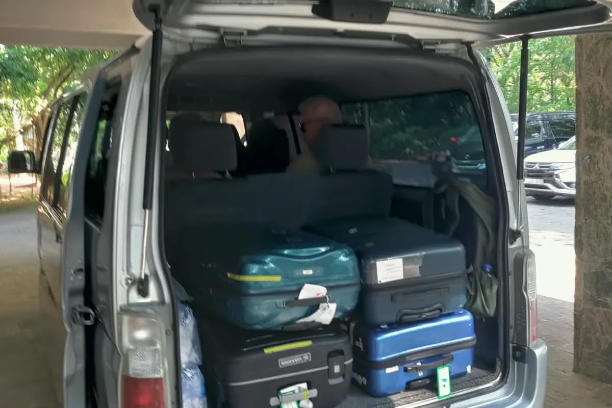 Luggage space inside Nishan private vehicle